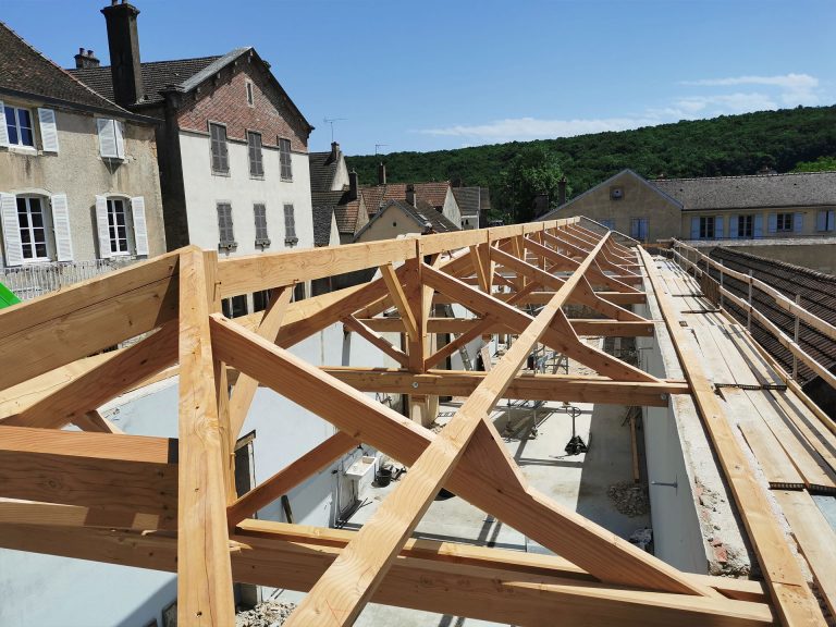 Cuverie Charpente bois traditionnelle